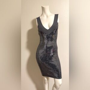 NWOT…Guess by Marciano sequence gray mid length dress, size :XS